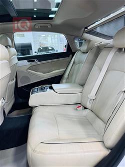 هیوندای جێنسس